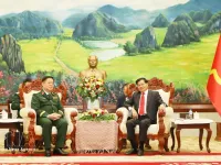 Vietnam, Laos strengthen political, defence ties