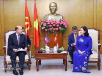 Vietnam, Cambodia step up youth exchanges to strengthen traditional friendship