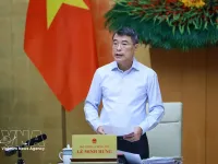 PM Le Minh Hung chairs Government’s regular meeting for August