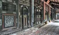 Hue struggles to protect buildings