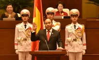 Nguyen Xuan Phuc voted in as new Prime Minister
