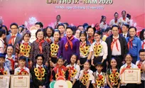 Outstanding children honoured at Hanoi ceremony
