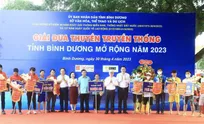 Boat racing on Sai Gon River marks National Day
