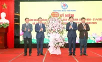 Ceremony marks 75 year-history of Vietnam Journalists’ Association