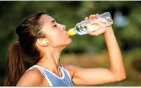 Bí kíp ăn uống để có thân hình "bốc lửa" như vận động viên