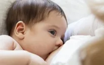 Những sự thật bất ngờ khi nuôi con bằng sữa mẹ