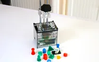 iBox Nano - Máy in 3D nhỏ, nhẹ và rẻ nhất thế giới