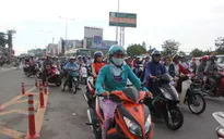 Bộ Y tế bỏ quy định ngực lép không được lái xe
