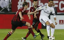 Ronaldo nổ súng, Real Madrid vẫn thảm bại trước AC Milan