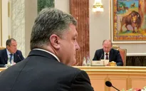 Nhóm tiếp xúc về Ukraine ký nghị định thư ngừng bắn