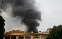 Hà Nội: Cháy lớn kho vật tư trên đường Nguyễn Chí Thanh