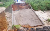 Đồng Tháp: Xe quá tải trọng gây sập cầu