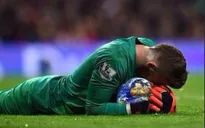 Chết cười với loạt ảnh chế De Gea hóa "Người nhện", cứu cả tàu Titanic