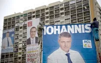 Thủ tướng Romania thừa nhận thất bại trong bầu cử