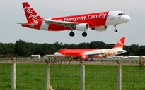 Singapore đưa máy dò dưới nước tìm kiếm máy bay AirAsia mất tích