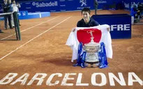 Kei Nishikori lần thứ 2 liên tiếp vô địch Barcelona Open
