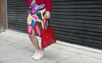 Những kiểu túi xách cực "độc" ở Tuần lễ Thời trang London