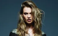 Behati Prinsloo đẹp gợi cảm, hoang dại