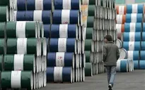 Giá dầu chạm mức cao nhất trong 1 tháng qua