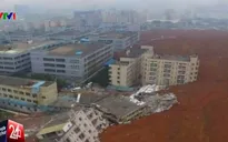 Lở đất kinh hoàng ở Trung Quốc, hàng chục ngôi nhà bị chôn vùi