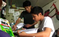 Bảo Việt trao học bổng 600 triệu đồng cho sinh viên nghèo