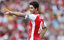 Arteta chỉ ngồi ngoài 6 tuần, Arsenal mất luôn cả Welbeck