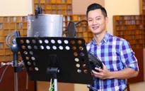 Ca sĩ Đức Tuấn: "Sự nghiệp của tôi không thể thiếu nhạc đỏ"