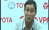 HLV Mai Đức Chung vui mừng với chức vô địch V.League đầu tiên