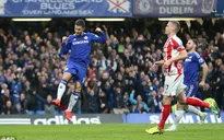 Chelsea 2-1 Stoke: Áp lực "ngàn cân" cho Man City