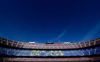 Chịu đổi tên sân Nou Camp, Barca sẽ có "núi tiền" để giữ chân Messi