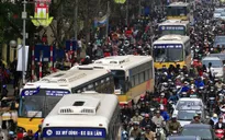 Hà Nội giảm tần suất một số tuyến xe bus để hạn chế tắc đường