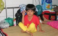 Con đường chông gai của bé gái ung thư