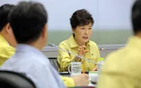Bạn thân bà Park Geun-hye về Hàn Quốc hợp tác điều tra