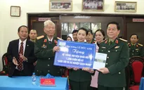 Đại tướng Lê Đức Anh tặng Thư viện Quân đội 1.200 cuốn hồi ký