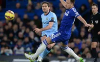 Chủ động hòa Man City, Chelsea vững chắc ngôi đầu