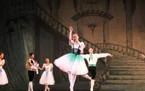 Đón Giáng sinh sớm cùng vở ballet nổi tiếng 'Kẹp hạt dẻ'