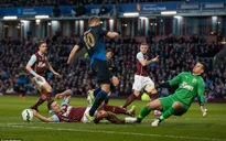 Thua ê chề, HLV Man City "đổ tại" Barcelona