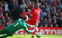 Sterling hờ hững với mức lương "khủng" ở Liverpool