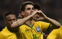 Pháp 1-3 Brazil: Các vũ công samba nhảy múa trên Stade de France