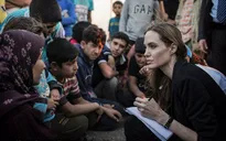 Brad – Angelina muốn nhận nuôi người con thứ 7?