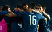 Copa America 2015: Messi tịt ngòi, Argentina chật vật vượt khó