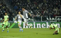 HLV Pellegrini bực tức vì thua oan uổng Juventus