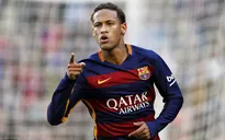 Neymar thăng hoa, Barcelona lại tốn tiền