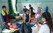 Vụ xe khách lao xuống vực ở Quảng Nam: Tập trung cứu chữa người bị nạn