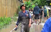 Quảng Ninh: Tràn đập chứa xỉ than, hàng nghìn khối bùn phủ kín nhà dân