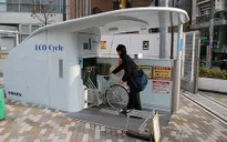 Độc đáo công nghệ đỗ xe đạp ngầm tại Nhật Bản