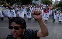 Mexico: Tuần hành biến thành bạo động 1 năm vụ mất tích 43 sinh viên