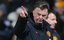 HLV Van Gaal yêu cầu Man Utd hạn chế chuyền bóng về thủ môn