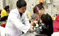 Ngành y tế chuyển từ “ban ơn” sang phục vụ người bệnh