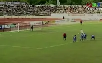 Công Phượng gây thất vọng lớn khi lần thứ 2 đá hỏng 11m